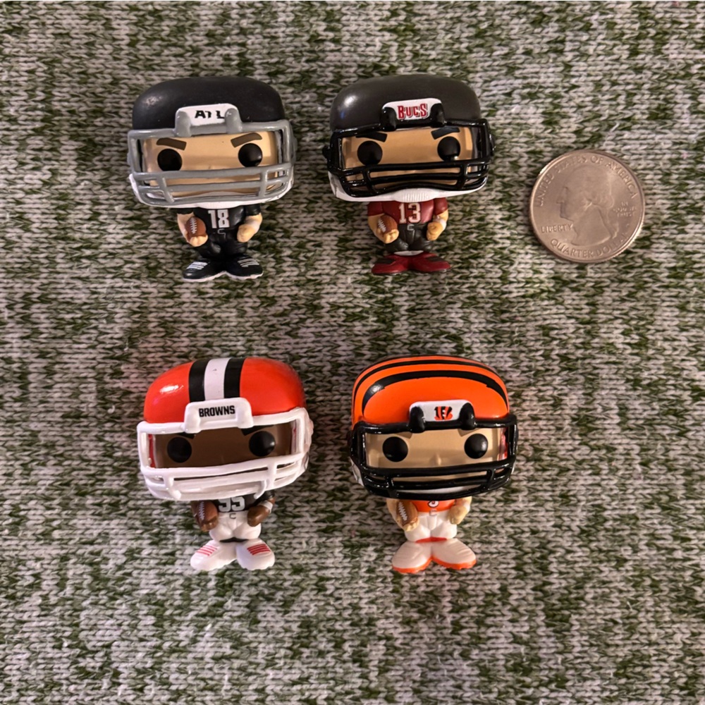Funko POP mini NFL figures. Set of 4.
